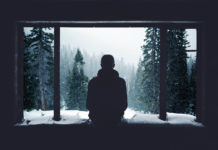 Om, singurătate, iarna, fereastră, munți